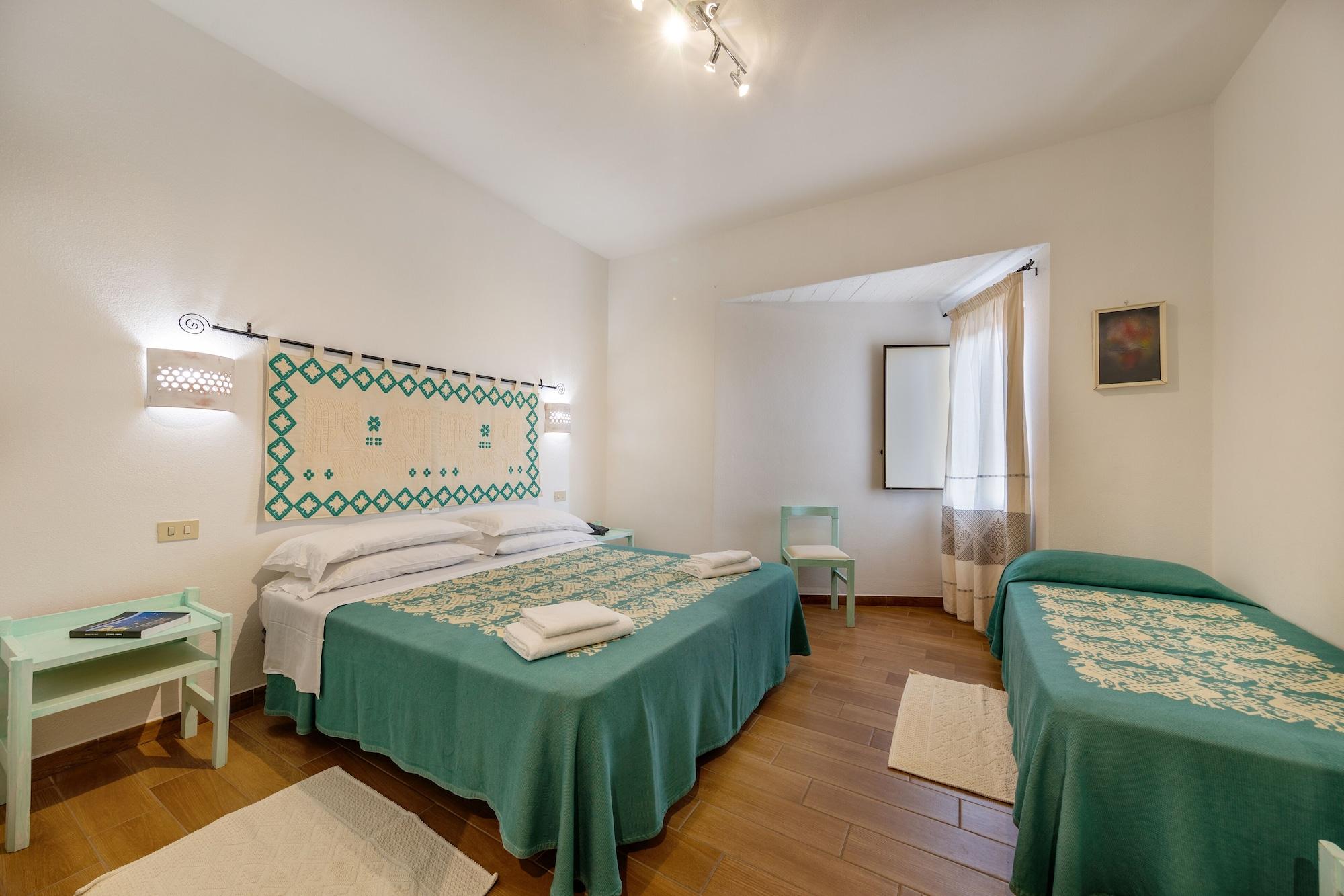 Hotel Le Mimose Сан-Теодоро Екстер'єр фото